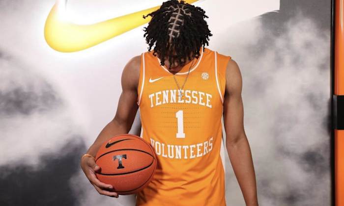 2025 CG JR Leonard on his unofficial visit to Tennessee. (Photo courtesy of JR Leonard)
